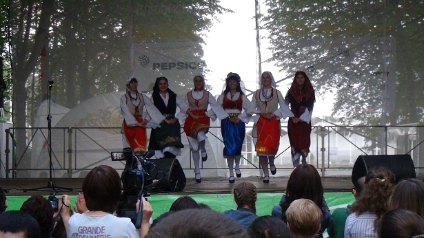 DSC0084365656